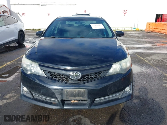 2014 Toyota Camry L with VIN 4T1BF1FK8EU730353, listed as a IAAI auction lot 41570761 with 154,900 mi miles. Bid and sale history available at carsss.com. Image 12.