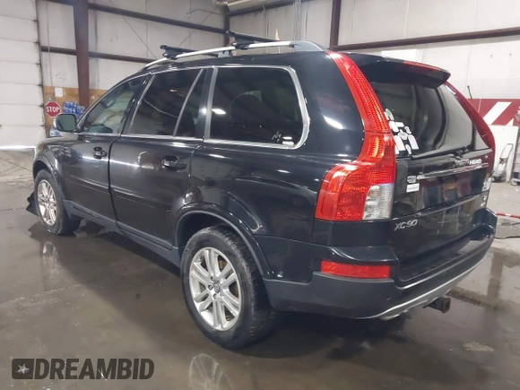 2007 Volvo XC90 V8 with VIN YV4CZ852471387486, listed as a IAAI auction lot 41597250 with 155,120 mi miles. Bid and sale history available at carsss.com. Image 3.