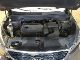 2019 Kia Sorento LX with VIN 5XYPGDA39KG554855, listed as a Copart auction lot 45777385 with 119,998 mi miles and Salvage Title. Bid and sale history available at carsss.com. Image 14.
