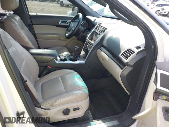 2011 Ford Explorer Limited z VIN 1FMHK7F88BGA33336, wystawiony jako IAAI lot #41786773 z przebiegiem 188 399 mil mil oraz . Historia ofert i sprzedaży dostępna na DreamBid. Obrazek 5.