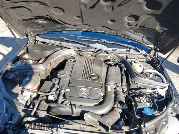 2015 Mercedes-Benz C-Class C 250 with VIN WDDGJ4HB2FG386158, listed as a IAAI auction lot 41373544 with 94,309 mi miles. Bid and sale history available at carsss.com. Image 10.
