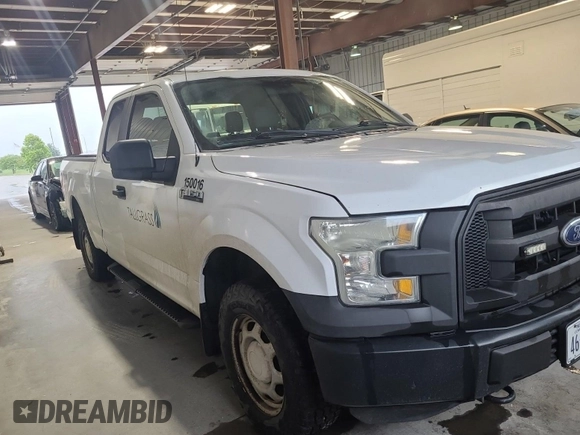 2015 Ford F-150 XLT z VIN 1FTFX1EF7FKD06649, wystawiony jako IAAI lot #42615380 z przebiegiem 177 590 mil mil oraz . Historia ofert i sprzedaży dostępna na DreamBid. Obrazek 12.