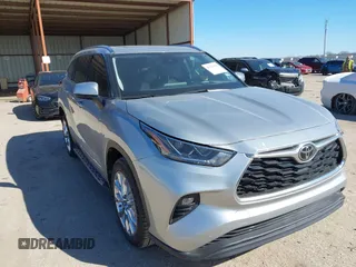 2021 Toyota Highlander Limited z VIN 5TDYZRAHXMS081464, wystawiony jako IAAI lot #41631810 z przebiegiem 61 446 mil mil oraz . Historia ofert i sprzedaży dostępna na DreamBid. Obrazek 1.