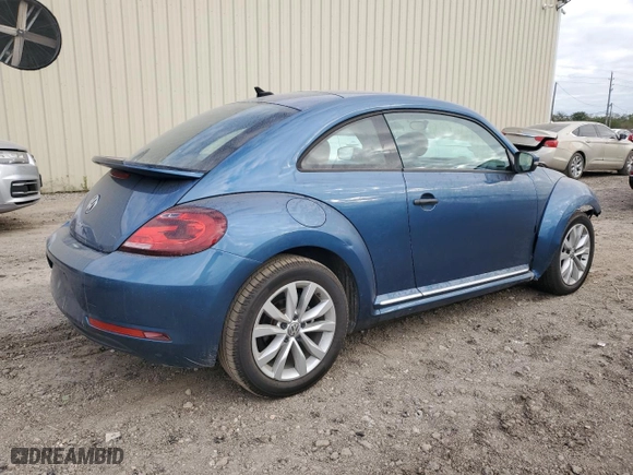 2017 Volkswagen Beetle 1.8T Fleet with VIN 3VWF17AT4HM619666, listed as a Copart auction lot 80062204 with 0 mi miles and Salvage Title. Bid and sale history available at carsss.com. Image 3.