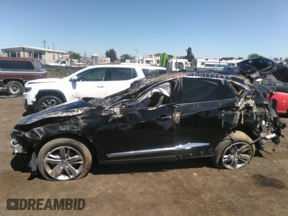 2019 Acura RDX Advance with VIN 5J8TC1H77KL005744, listed as a IAAI auction lot 39357971 with Not Provided miles and . Bid and sale history available at DreamBid. Image 13.