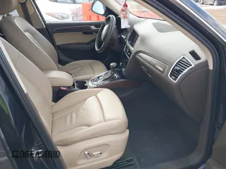 2014 Audi Q5 Premium Plus with VIN WA1LFAFP7EA124297, listed as a IAAI auction lot 41304869 with 109,545 mi miles. Bid and sale history available at carsss.com. Image 5.