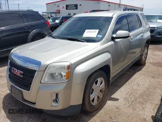 2015 GMC Terrain SLT z VIN 2GKFLXEK1F6240828, wystawiony jako IAAI lot #42164143 z przebiegiem 129 652 mil mil oraz . Historia ofert i sprzedaży dostępna na DreamBid. Obrazek 17.