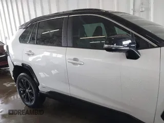 2024 Toyota RAV4 Hybrid XSE with VIN 4T3E6RFV9RU169387, listed as a IAAI auction lot 41566024 with 1,701 mi miles. Bid and sale history available at carsss.com. Image 13.
