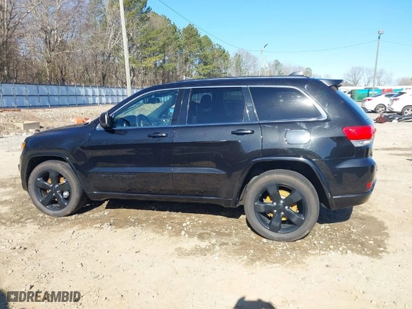 2015 Jeep Grand Cherokee Altitude with VIN 1C4RJFAG1FC628336, listed as a IAAI auction lot 41654598 with 187,359 mi miles. Bid and sale history available at carsss.com. Image 14.