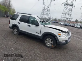 2006 Ford Explorer XLT with VIN 1FMEU73E86UA38132, listed as a IAAI auction lot 41974292 with Not Provided miles. Bid and sale history available at carsss.com. Image 1.