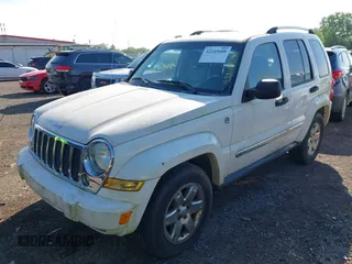 2005 Jeep Liberty Limited with VIN 1J4GL58K05W509884, listed as a IAAI auction lot 42245608 with 201,419 mi miles and . Bid and sale history available at DreamBid. Image 2.