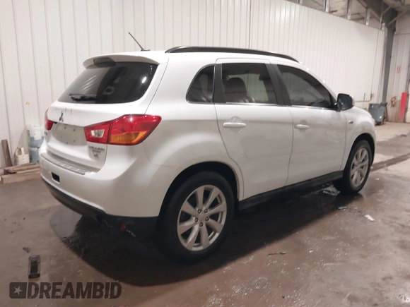 2015 Mitsubishi Outlander Sport 2.4 GT with VIN 4A4AR4AW8FE031747, listed as a IAAI auction lot 41487793 with 96,991 mi miles. Bid and sale history available at carsss.com. Image 4.