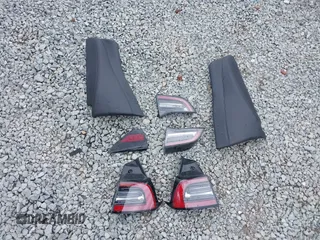 2018 Tesla Model 3 Long Range Battery z VIN 5YJ3E1EBXJF092025, wystawiony jako IAAI lot #42268369 z przebiegiem 132 687 mil mil oraz . Historia ofert i sprzedaży dostępna na DreamBid. Obrazek 12.