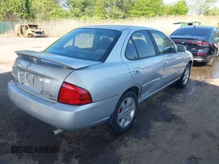 2005 Nissan Sentra 1.8 with VIN 3N1CB51D55L587525, listed as a IAAI auction lot 42165822 with 231,282 mi miles and . Bid and sale history available at DreamBid. Image 4.