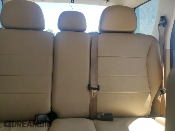 2010 Ford Escape Limited with VIN 1FMCU9E72AKD38044, listed as a Copart auction lot 55835725 with 231,092 mi miles and Salvage title. Bid and sale history available at DreamBid. Image 10.
