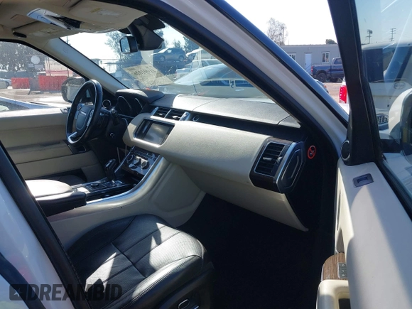 2014 Land Rover Range Rover Sport Supercharged with VIN SALWR2EF6EA310527, listed as a IAAI auction lot 41991026 with 113,587 mi miles and . Bid and sale history available at DreamBid. Image 5.