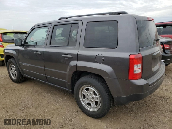2017 Jeep Patriot Sport z VIN 1C4NJPBA5HD141135, wystawiony jako Copart lot #57626065 z przebiegiem 188 568 mil mil oraz Czysty tytuł • Clean title. Historia ofert i sprzedaży dostępna na DreamBid. Obrazek 2.