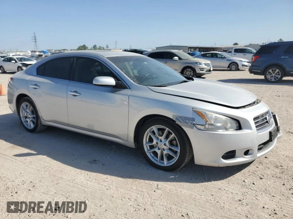 2011 Nissan Maxima S z VIN 1N4AA5APXBC801908, wystawiony jako Copart lot #49869325 z przebiegiem 148 248 mil mil oraz Szkoda całkowita • Salvage title. Historia ofert i sprzedaży dostępna na DreamBid. Obrazek 4.
