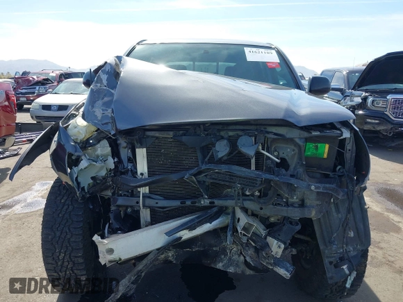 2014 Toyota Tacoma with VIN 3TMLU4EN0EM145573, listed as a IAAI auction lot 41621189 with 178,281 mi miles. Bid and sale history available at carsss.com. Image 13.