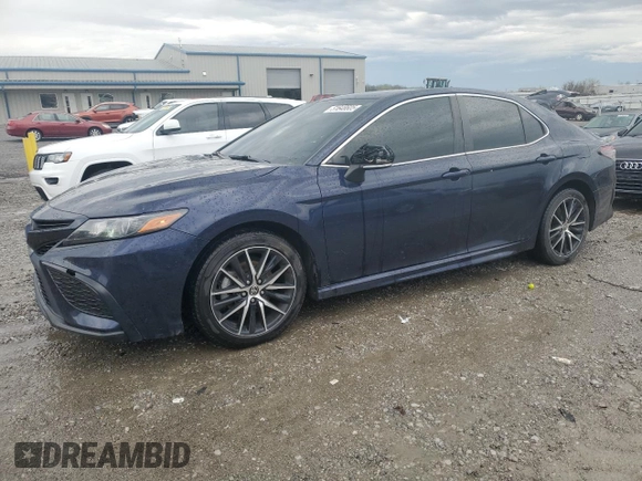 2022 Toyota Camry SE with VIN 4T1G11AK3NU632648, listed as a Copart auction lot 51648605 with 77,860 mi miles and Salvage Title. Bid and sale history available at DreamBid. Image 1.