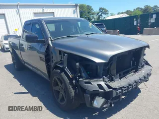 2013 Ram 1500 Express с VIN 1C6RR7FTXDS651628, выставлен на аукционе IAAI как лот 42309142 с пробегом 174 811 миль миль и . История ставок и продаж доступна на DreamBid. Изображение 1.