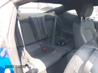2024 Ford Mustang EcoBoost с VIN 1FA6P8TH0R5142067, выставлен на аукционе IAAI как лот 42338104 с пробегом 7 179 миль миль и . История ставок и продаж доступна на DreamBid. Изображение 8.