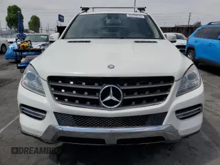 2013 Mercedes-Benz M 350 z VIN 4JGDA2EB4DA163623, wystawiony jako Copart lot #55328515 z przebiegiem 156 313 mil mil oraz Czysty tytuł • Clean title. Historia ofert i sprzedaży dostępna na DreamBid. Obrazek 5.