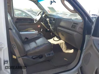 2003 Ford Excursion Eddie Bauer with VIN 1FMSU45PX3EB55961, listed as a IAAI auction lot 42024840 with 284,158 mi miles and . Bid and sale history available at DreamBid. Image 5.
