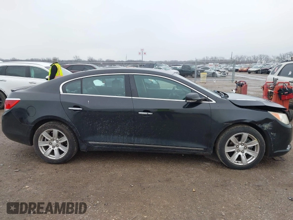 2013 Buick LaCrosse Premium 1 z VIN 1G4GF5E37DF174904, wystawiony jako IAAI lot #41544879 z przebiegiem 157 979 mil mil oraz . Historia ofert i sprzedaży dostępna na DreamBid. Obrazek 13.