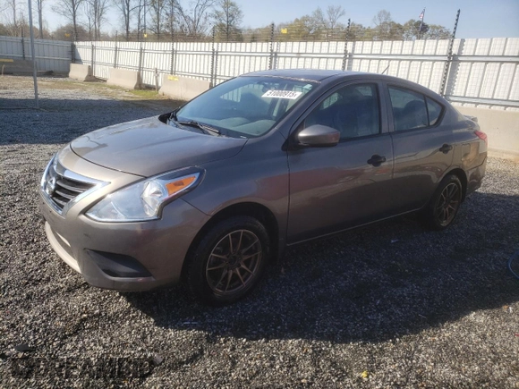 2016 Nissan Versa S with VIN 3N1CN7AP0GL915904, listed as a Copart auction lot 51000915 with 103,948 mi miles and Salvage Title. Bid and sale history available at carsss.com. Image 1.