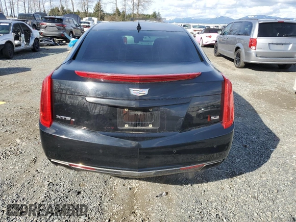 2013 Cadillac XTS Platinum z VIN 2G61V5S32D9227585, wystawiony jako Copart lot #49172025 z przebiegiem 124 646 mil mil oraz Czysty tytuł • Clean title. Historia ofert i sprzedaży dostępna na DreamBid. Obrazek 6.