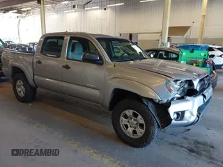 2015 Toyota Tacoma с VIN 5TFLU4ENXFX136438, выставлен на аукционе IAAI как лот 42371261 с пробегом 130 236 миль миль и . История ставок и продаж доступна на DreamBid. Изображение 1.