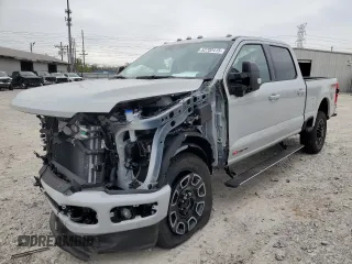 2025 Ford F-250 XL with VIN 1FT8W2BM6SEC89520, listed as a Copart auction lot 52702415 with 15 mi miles and Salvage title. Bid and sale history available at DreamBid. Image 1.