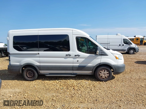 2016 Ford Transit XL z VIN 1FDZK1CM4GKB46112, wystawiony jako IAAI lot #42799593 z przebiegiem 207 041 mil mil oraz . Historia ofert i sprzedaży dostępna na DreamBid. Obrazek 13.