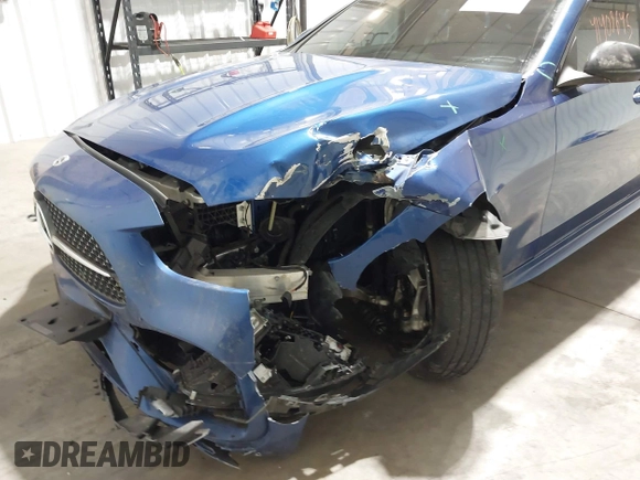 2022 Mercedes-Benz C 300 with VIN W1KAF4HB5NR067802, listed as a IAAI auction lot 41409645 with 44,100 mi miles and . Bid and sale history available at DreamBid. Image 6.