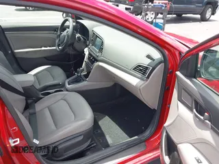 2017 Hyundai Elantra Value Edition z VIN KMHD84LF4HU073311, wystawiony jako IAAI lot #42253144 z przebiegiem 38 127 mil mil oraz . Historia ofert i sprzedaży dostępna na DreamBid. Obrazek 5.