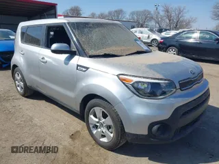 2017 Kia Soul with VIN KNDJN2A25H7501731, listed as a IAAI auction lot 41891464 with 93,438 mi miles. Bid and sale history available at carsss.com. Image 1.