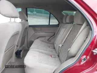 2008 Kia Sorento LX z VIN KNDJC735485819264, wystawiony jako IAAI lot #42193882 z przebiegiem 165 377 mil mil oraz . Historia ofert i sprzedaży dostępna na DreamBid. Obrazek 8.