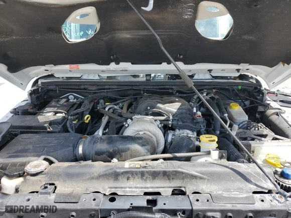2018 Jeep Wrangler JK Unlimited Rubicon Recon with VIN 1C4BJWFG8JL816211, listed as a Copart auction lot 71461564 with 41,576 mi miles and Salvage Title. Bid and sale history available at carsss.com. Image 12.