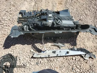 2024 Tesla Cybertruck Cyberbeast z VIN 7G2CEHEE0RA030822, wystawiony jako Copart lot #57177875 z przebiegiem 14 625 mil mil oraz Szkody całkowita. Historia ofert i sprzedaży dostępna na DreamBid. Obrazek 12.