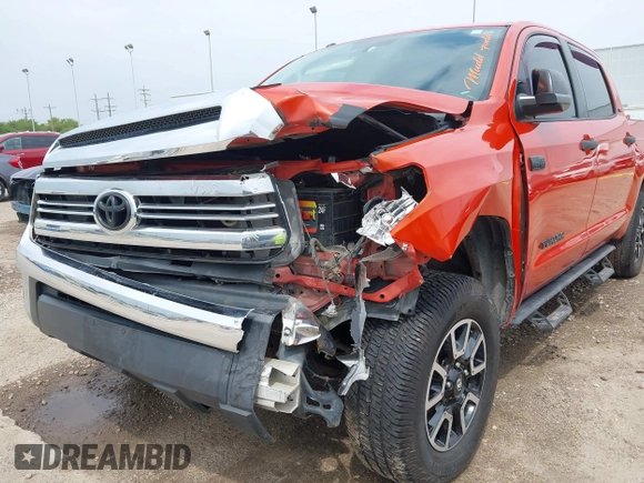 2016 Toyota Tundra 4WD Truck SR5 with VIN 5TFDW5F19GX550795, listed as a IAAI auction lot 41894023 with 174,637 mi miles. Bid and sale history available at carsss.com. Image 6.
