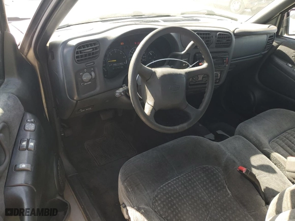 2000 Chevrolet S-10 LS with VIN 1GCCS19W2Y8221990, listed as a Copart auction lot 53942155 with 275,715 mi miles and Clean Title. Bid and sale history available at carsss.com. Image 8.