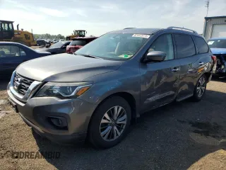 2017 Nissan Pathfinder SV z VIN 5N1DR2MM2HC603702, wystawiony jako Copart lot #62452515 z przebiegiem 87 994 mil mil oraz Szkoda całkowita • Salvage title. Historia ofert i sprzedaży dostępna na DreamBid. Obrazek 1.
