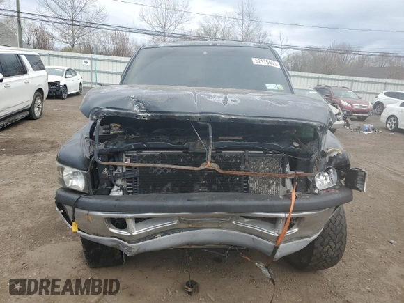 2001 Dodge Ram 2500 with VIN 3B7KF23671G169545, listed as a Copart auction lot 52175465 with 317,795 mi miles and Salvage Title. Bid and sale history available at carsss.com. Image 5.