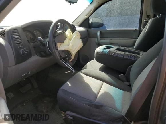 2007 Chevrolet Silverado 1500 Work Truck with VIN 2GCEC13C271677610, listed as a Copart auction lot 40425534 with 306,908 mi miles and Salvage Title. Bid and sale history available at DreamBid. Image 7.