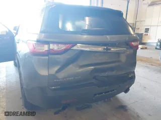 2020 Chevrolet Traverse LT Cloth with VIN 1GNEVGKW2LJ176054, listed as a IAAI auction lot 41418529 with 132,951 mi miles. Bid and sale history available at carsss.com. Image 6.