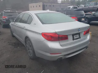 2018 BMW 5 Series 530e xDrive с VIN WBAJB1C53JB084376, выставлен на аукционе IAAI как лот 42137601 с пробегом 105 460 миль миль и . История ставок и продаж доступна на DreamBid. Изображение 15.
