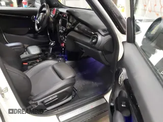 2019 MINI Hardtop 4 Door Cooper S with VIN WMWXU3C5XK2H88000, listed as a IAAI auction lot 41903504 with 60,245 mi miles and . Bid and sale history available at DreamBid. Image 5.
