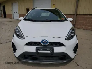 2018 Toyota Prius One z VIN JTDKDTB38J1615672, wystawiony jako Copart lot #53270015 z przebiegiem 55 974 mil mil oraz Czysty tytuł • Clean title. Historia ofert i sprzedaży dostępna na DreamBid. Obrazek 5.