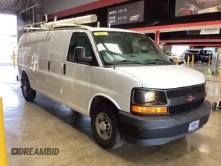2017 Chevrolet Express Cargo z VIN 1GCWGBFF2H1177944, wystawiony jako IAAI lot #42596518 z przebiegiem 138 429 mil mil oraz . Historia ofert i sprzedaży dostępna na DreamBid. Obrazek 2.
